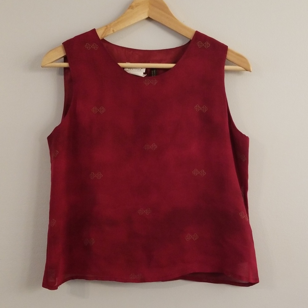 VINTAGE BRAEMAR red tank with gold flowers
